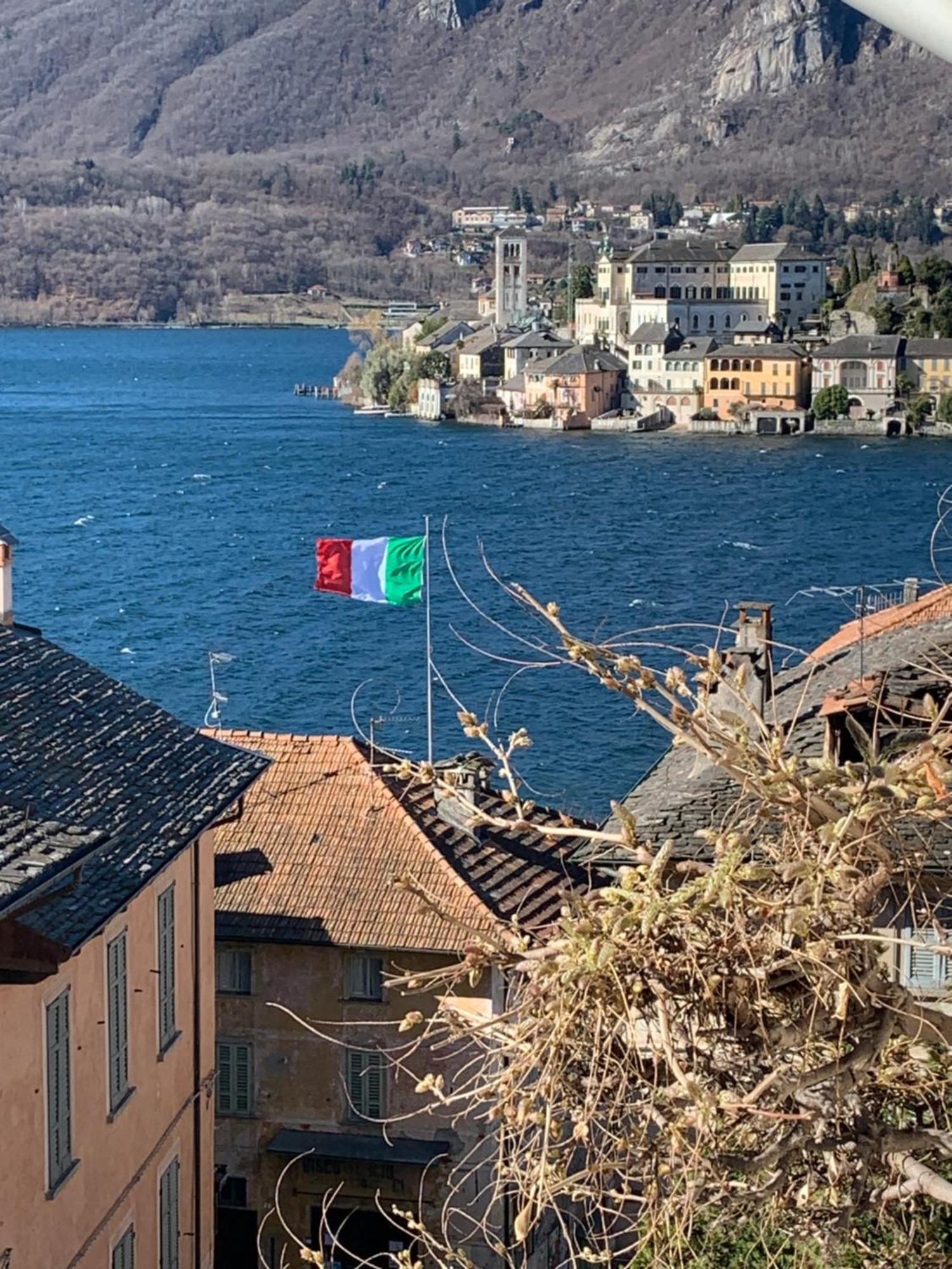 -Ortaflats- Appartamento Gli Archi Orta San Giulio Εξωτερικό φωτογραφία